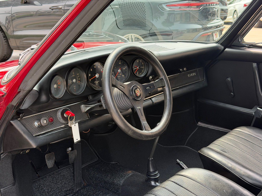 1971 Porsche 911 Image 22