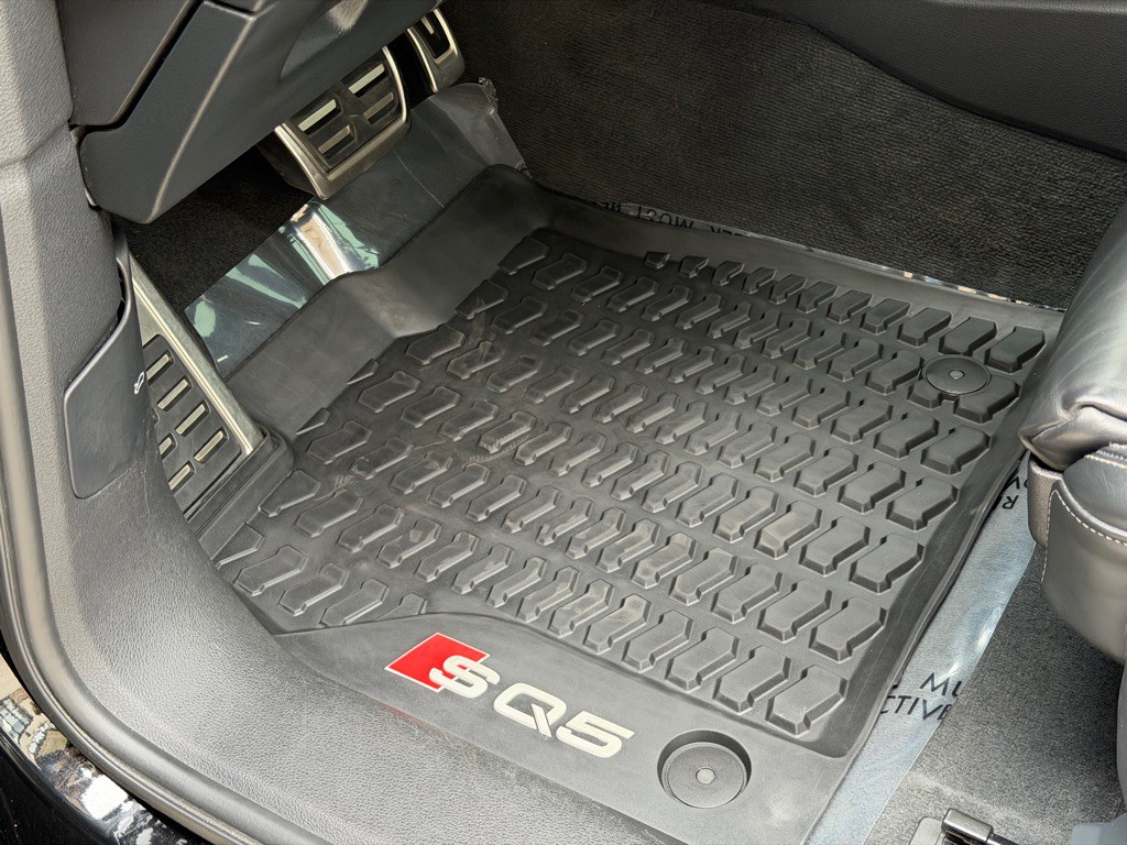2020 Audi Q5 Image 25