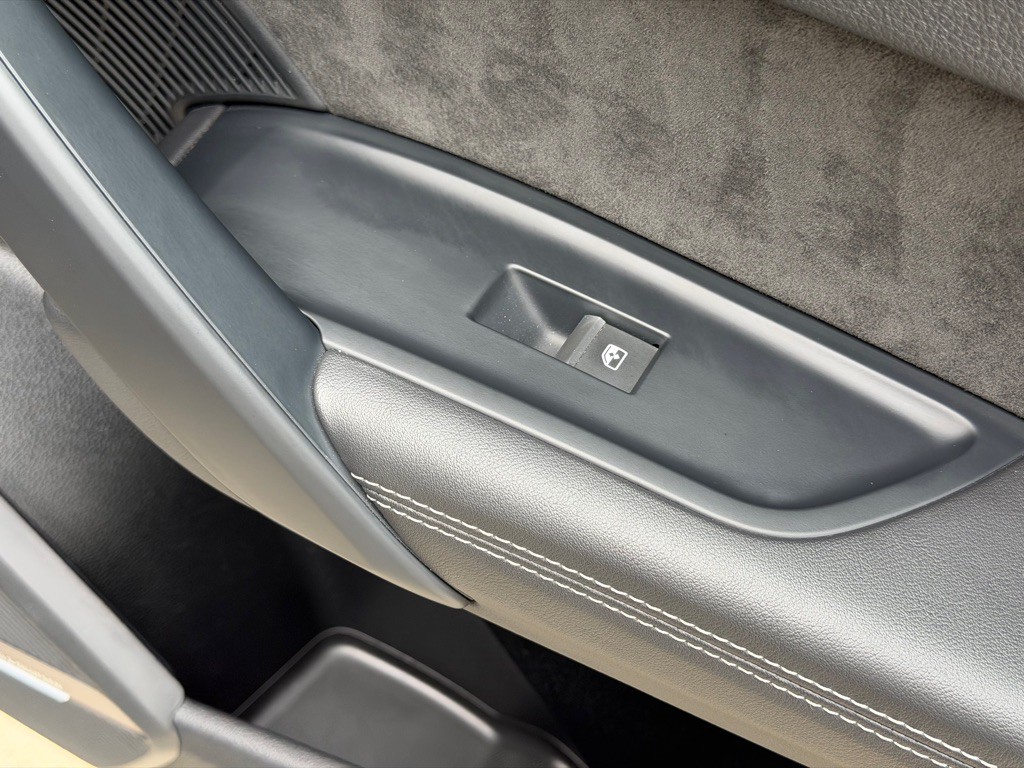 2020 Audi Q5 Image 63