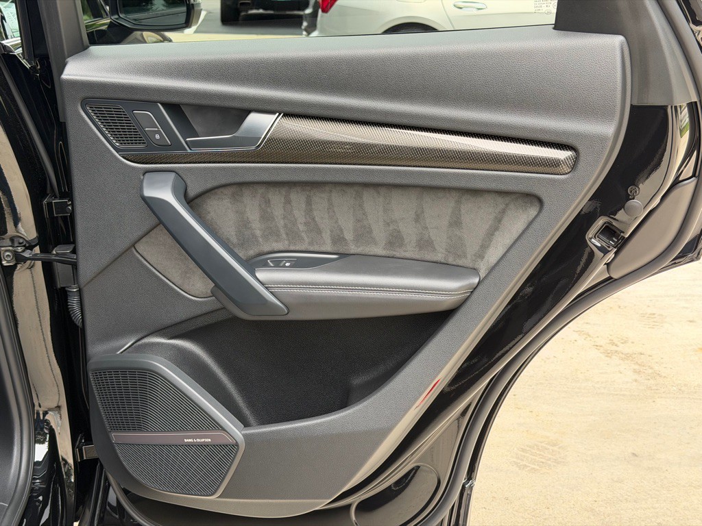 2020 Audi Q5 Image 76
