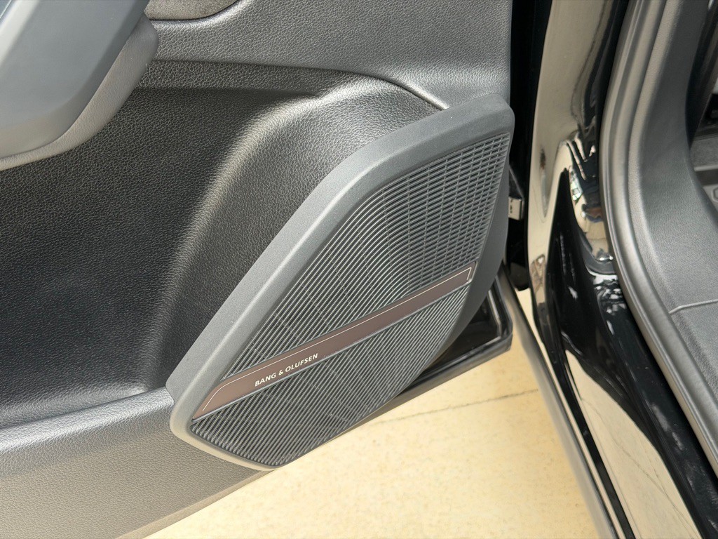 2020 Audi Q5 Image 92