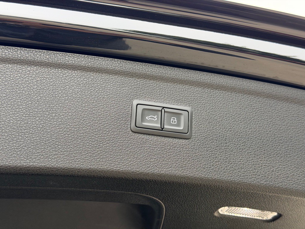 2020 Audi Q5 Image 102