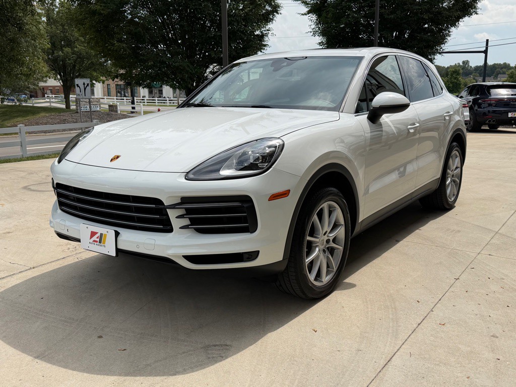 2023 Porsche Cayenne Image 5