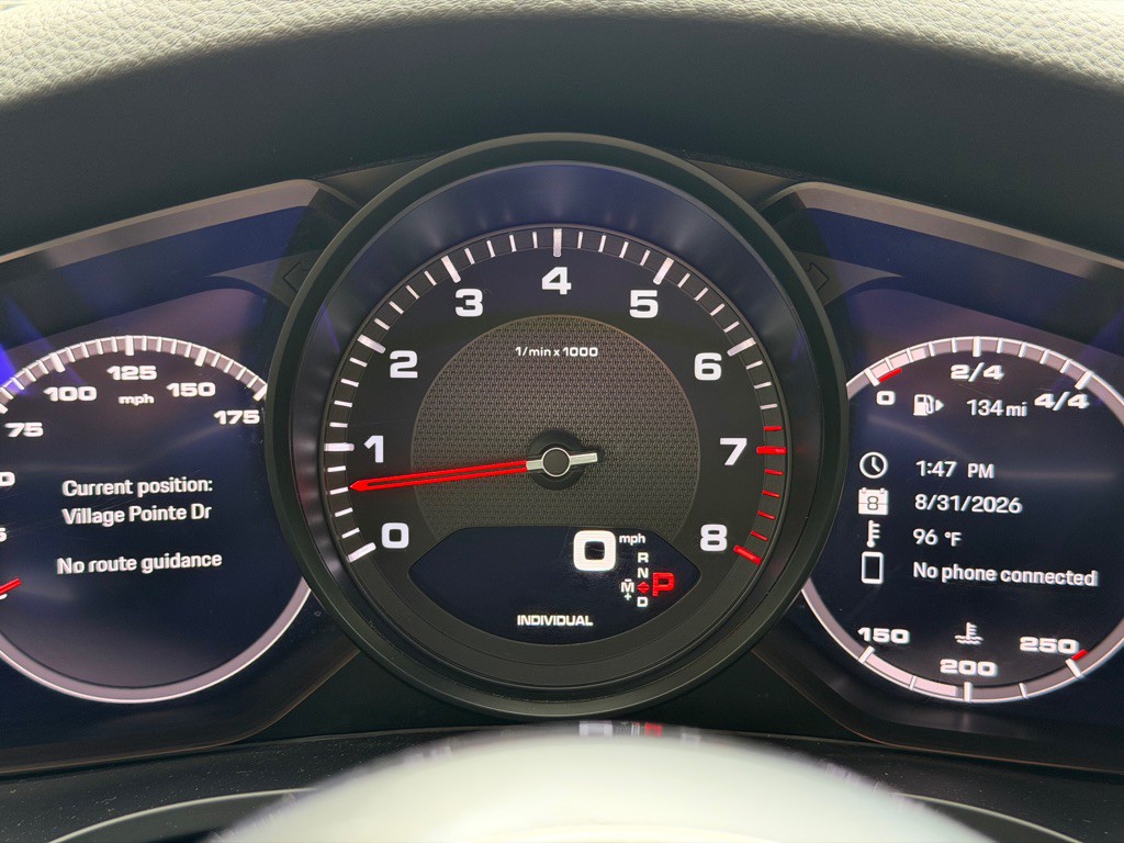 2023 Porsche Cayenne Image 39