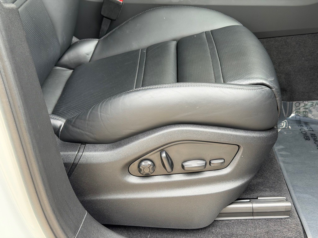 2023 Porsche Cayenne Image 65