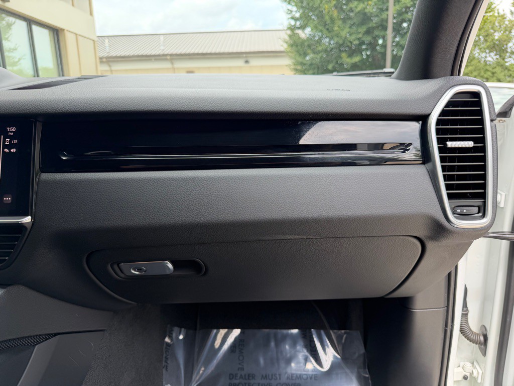 2023 Porsche Cayenne Image 68