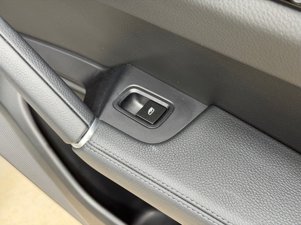 2023 Porsche Cayenne Image 80