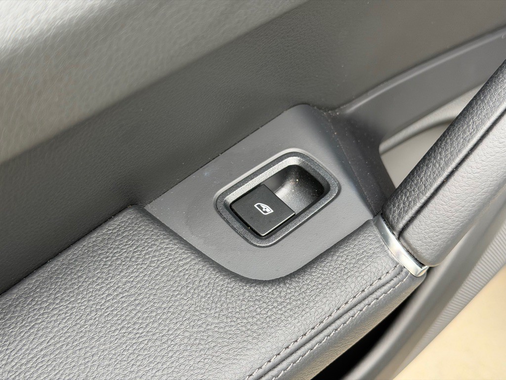 2023 Porsche Cayenne Image 94