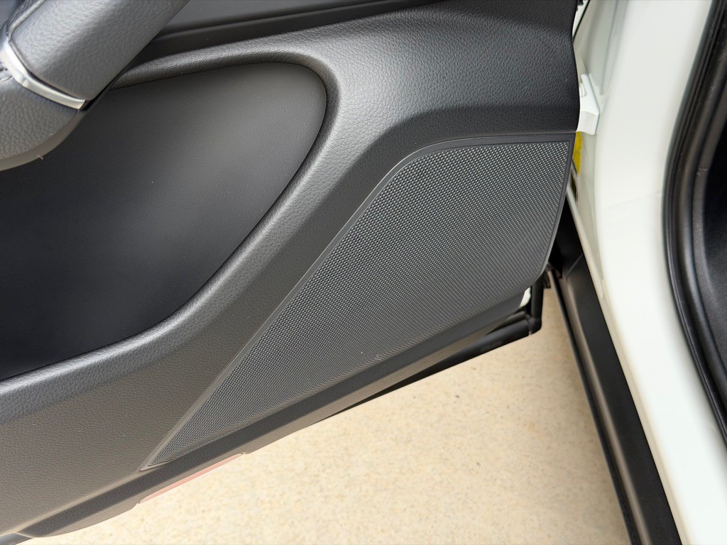 2023 Porsche Cayenne Image 95