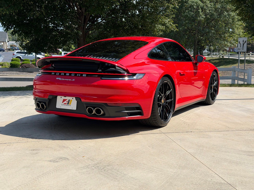 2024 Porsche 911 Image 5