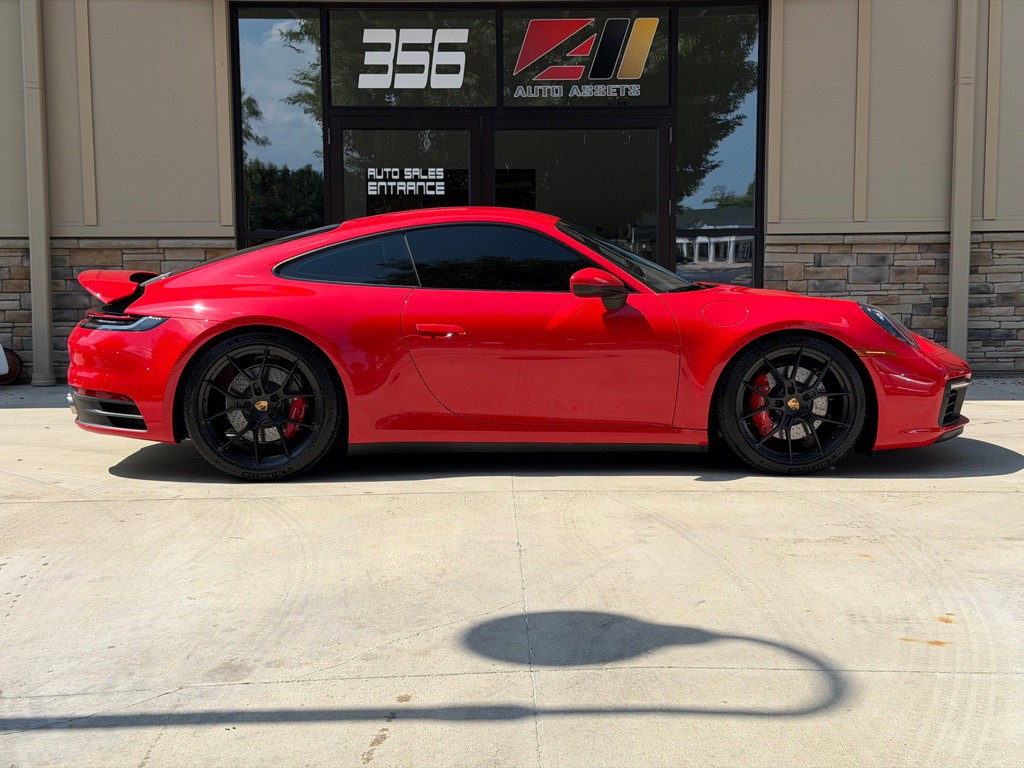 2024 Porsche 911 Image 7
