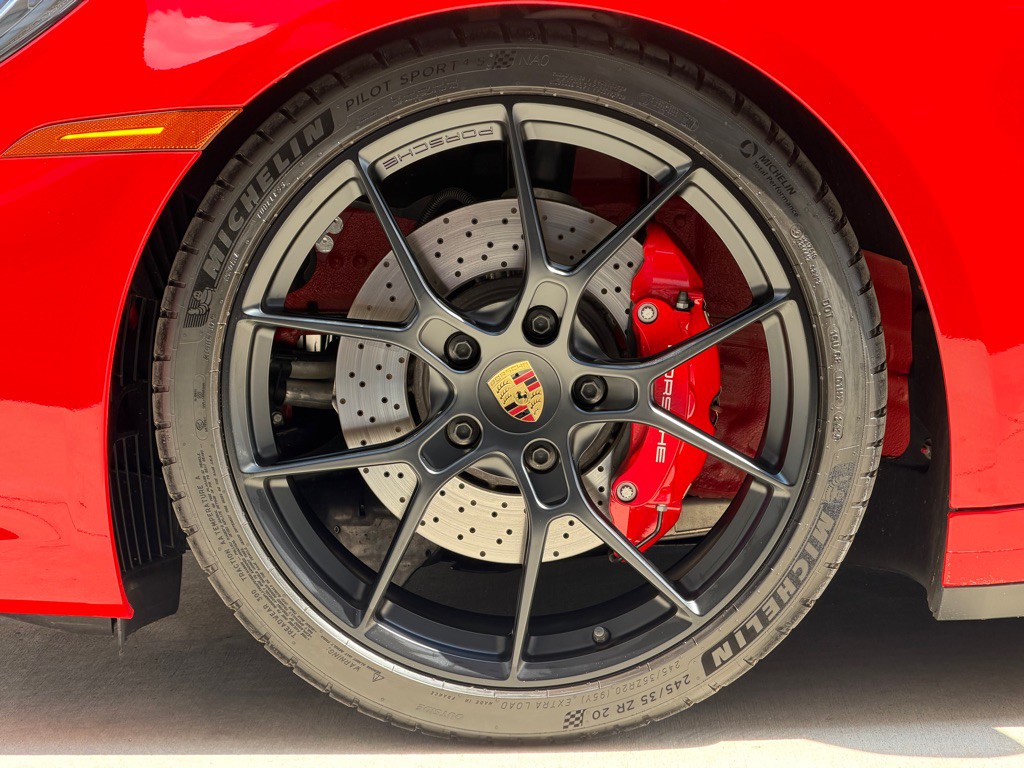 2024 Porsche 911 Image 15