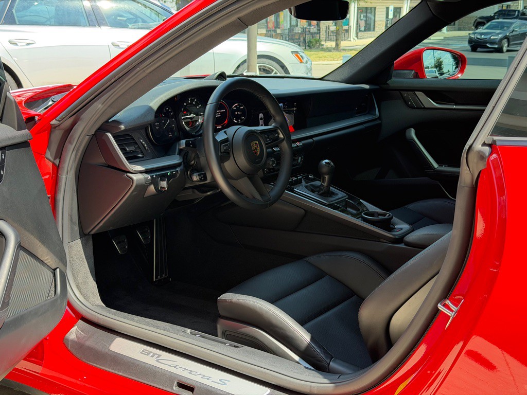 2024 Porsche 911 Image 20