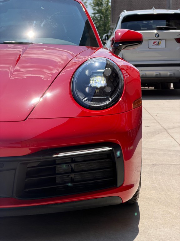 2024 Porsche 911 Image 30