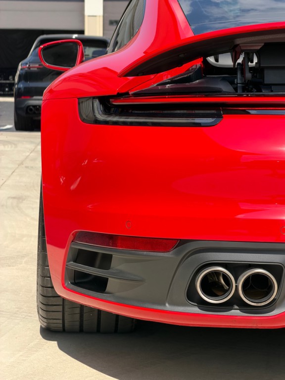 2024 Porsche 911 Image 31