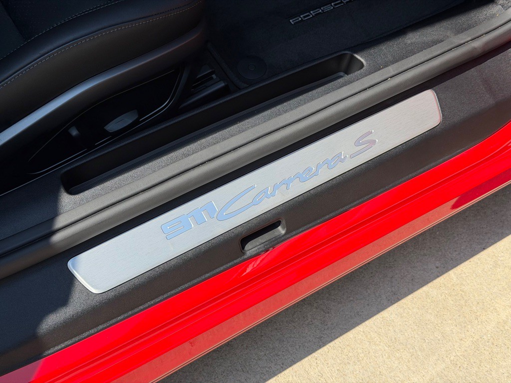 2024 Porsche 911 Image 61