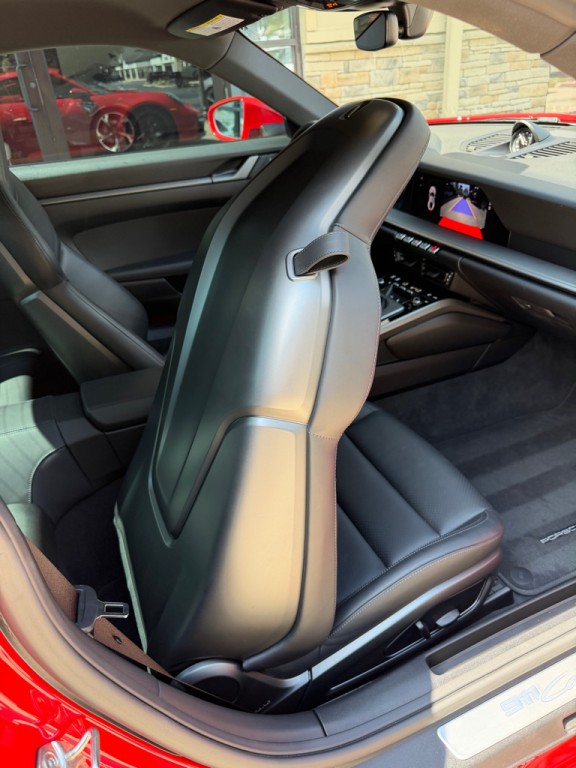 2024 Porsche 911 Image 74