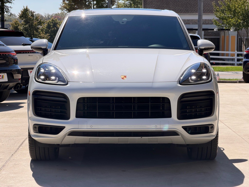 2023 Porsche Cayenne Image 4