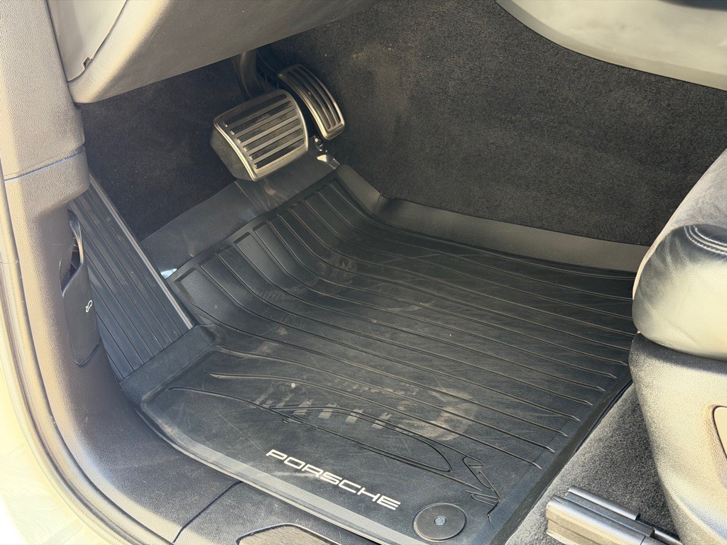 2023 Porsche Cayenne Image 28