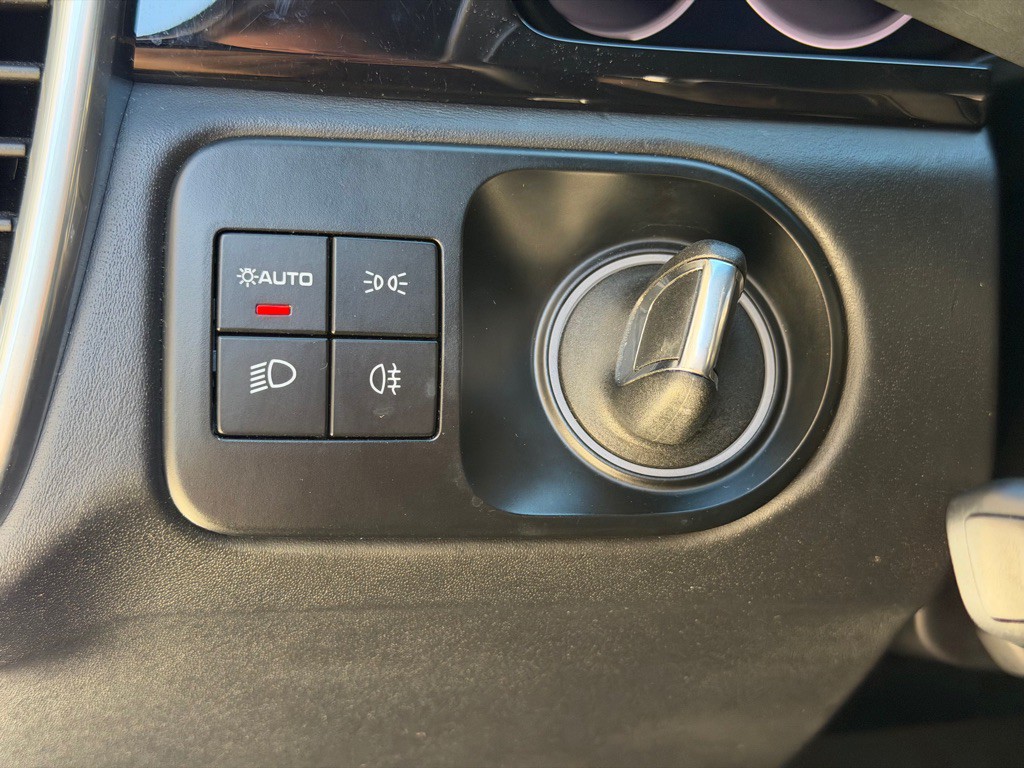 2023 Porsche Cayenne Image 33
