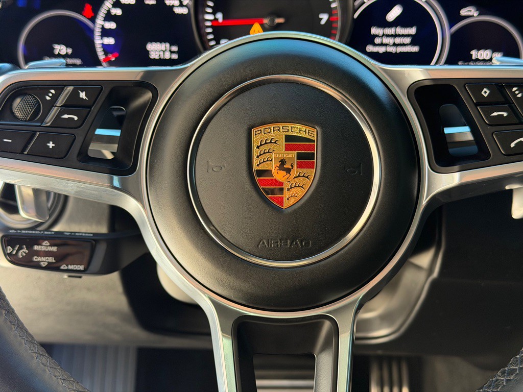 2023 Porsche Cayenne Image 35