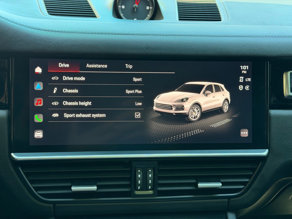2023 Porsche Cayenne Image 43