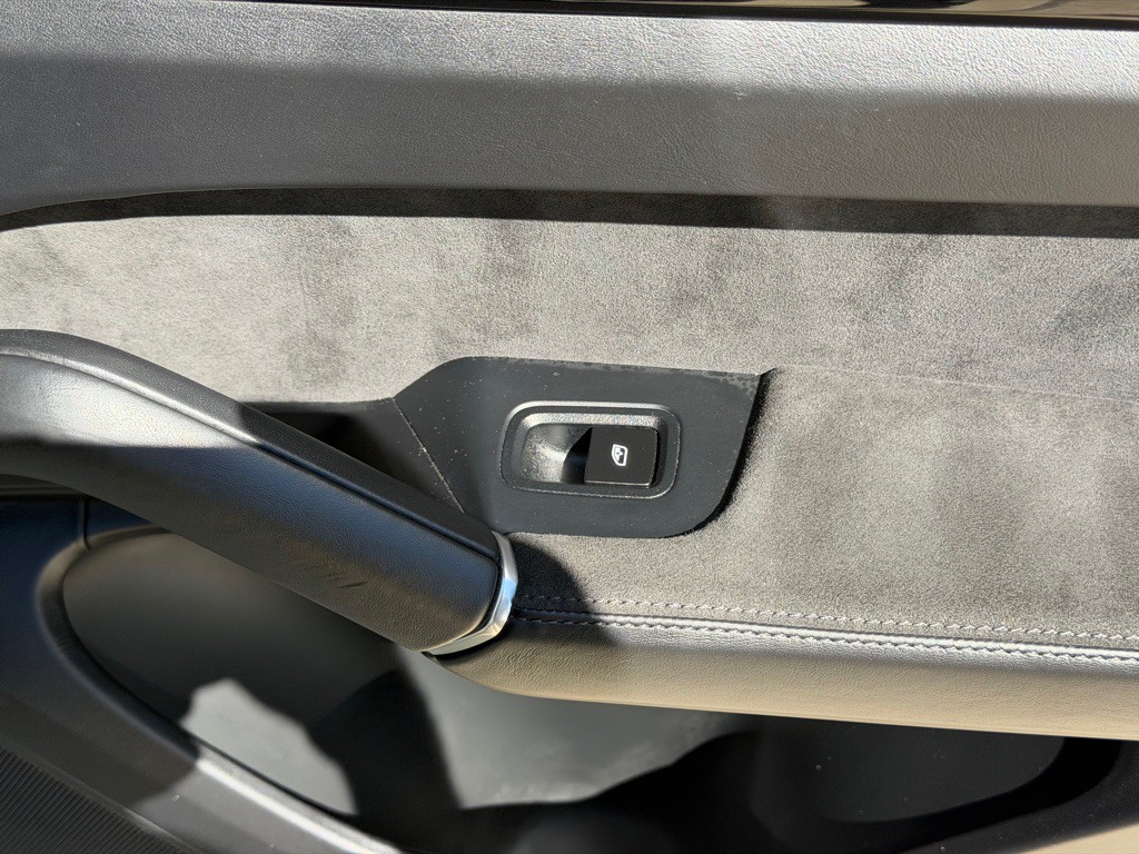 2023 Porsche Cayenne Image 79
