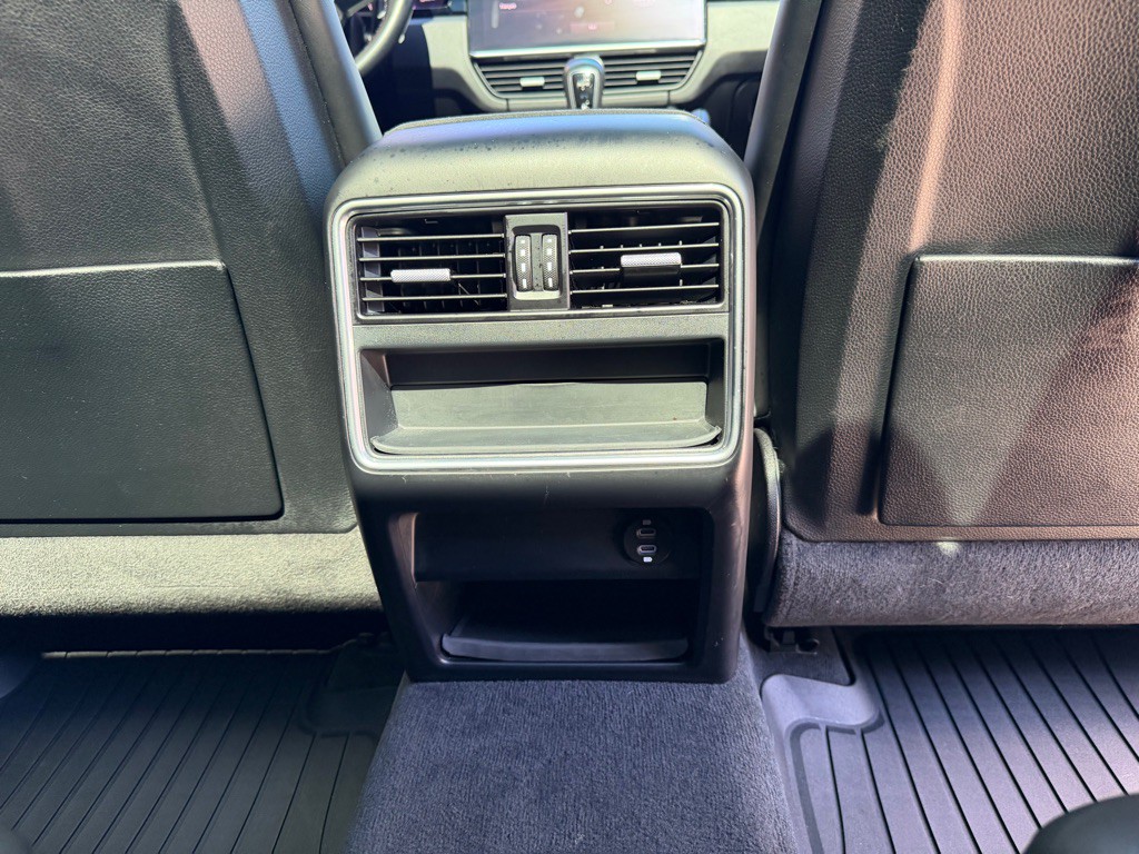 2023 Porsche Cayenne Image 85