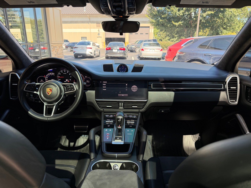 2023 Porsche Cayenne Image 86