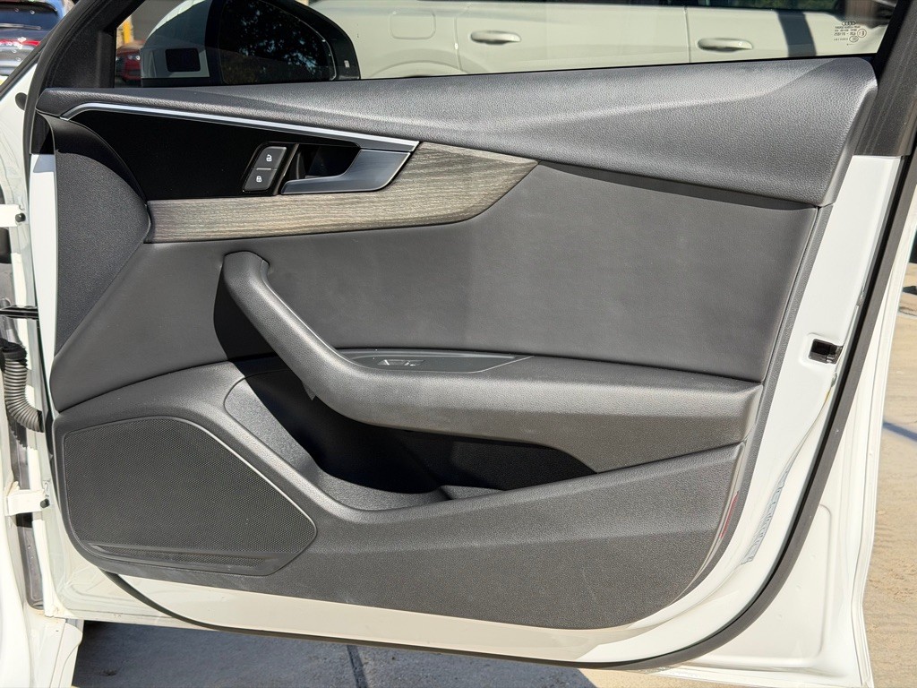 2020 Audi A4 Image 50