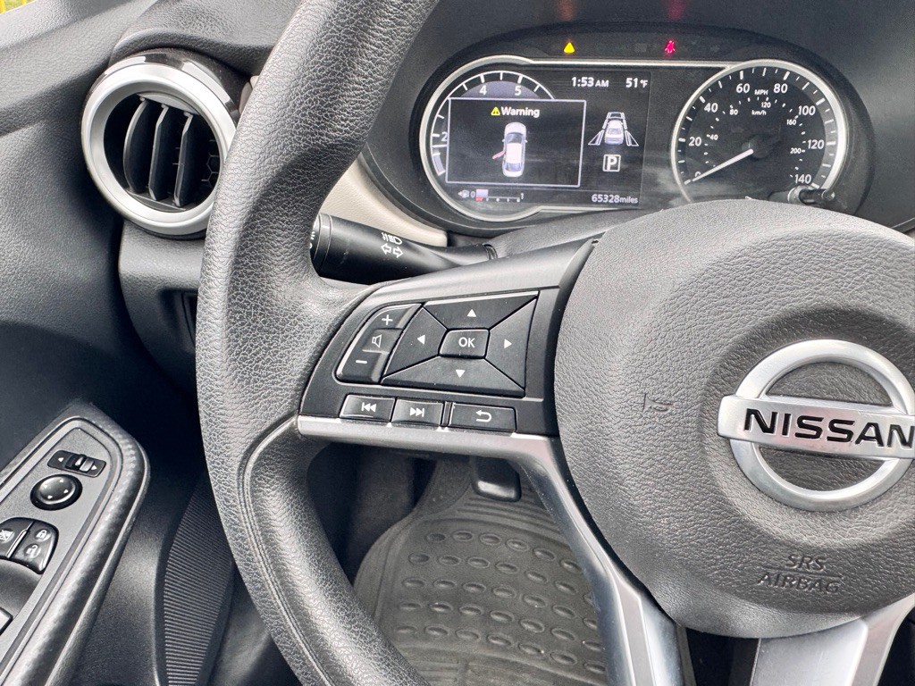 2021 Nissan Versa Image 21