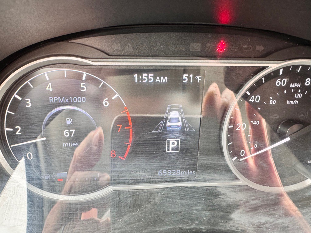 2021 Nissan Versa Image 32