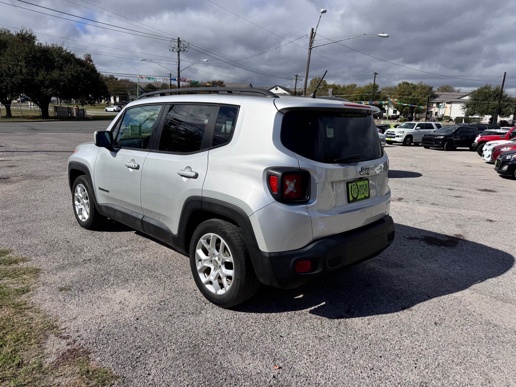 2016 Jeep Renegade Image 7