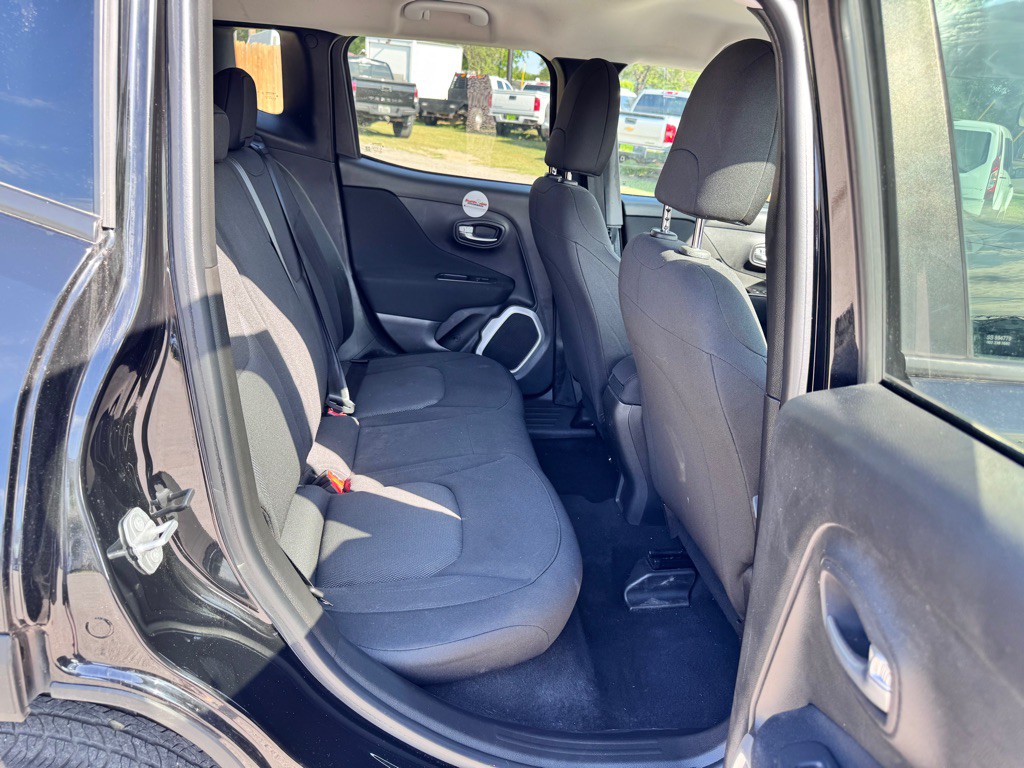 2018 Jeep Renegade Image 12