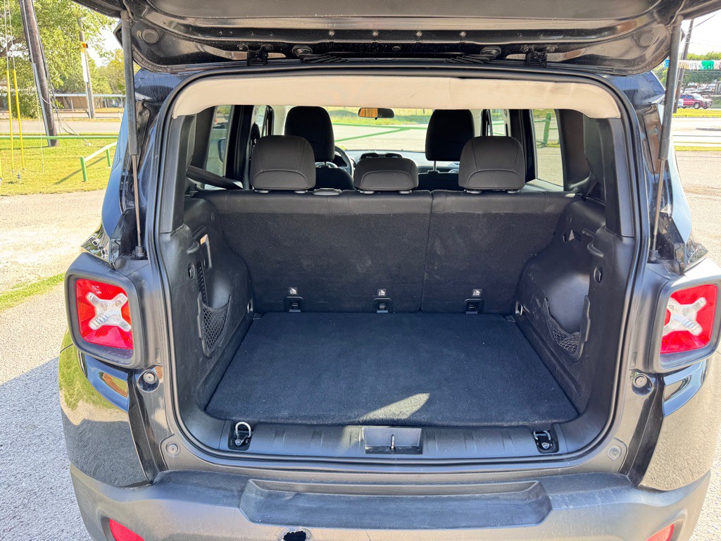 2018 Jeep Renegade Image 14