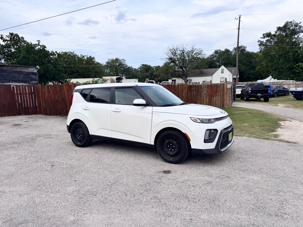2020 Kia Soul Image 2