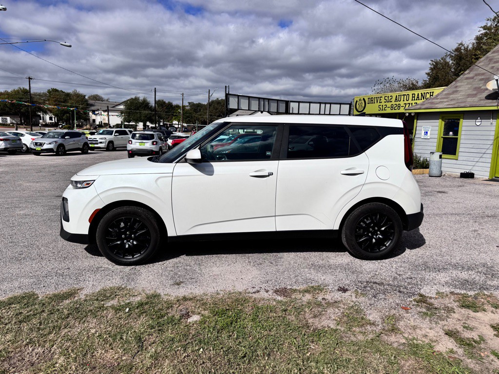 2020 Kia Soul Image 7