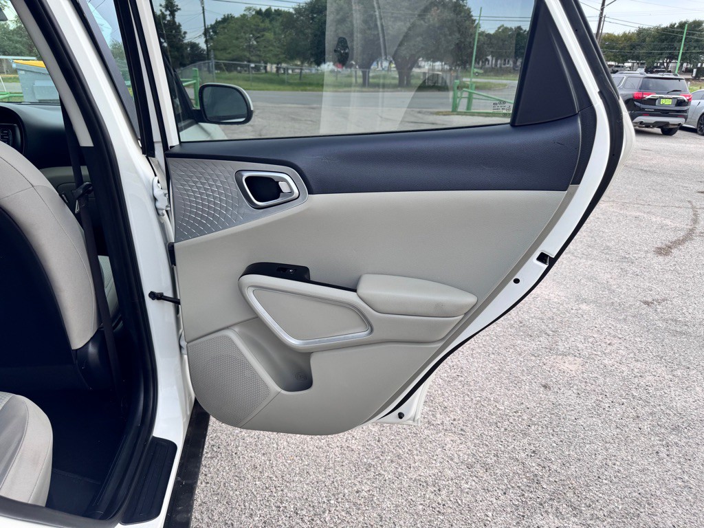 2020 Kia Soul Image 14