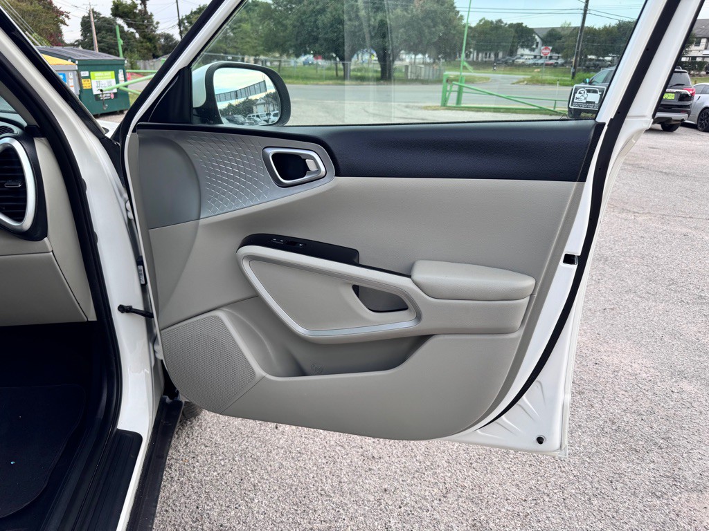 2020 Kia Soul Image 16