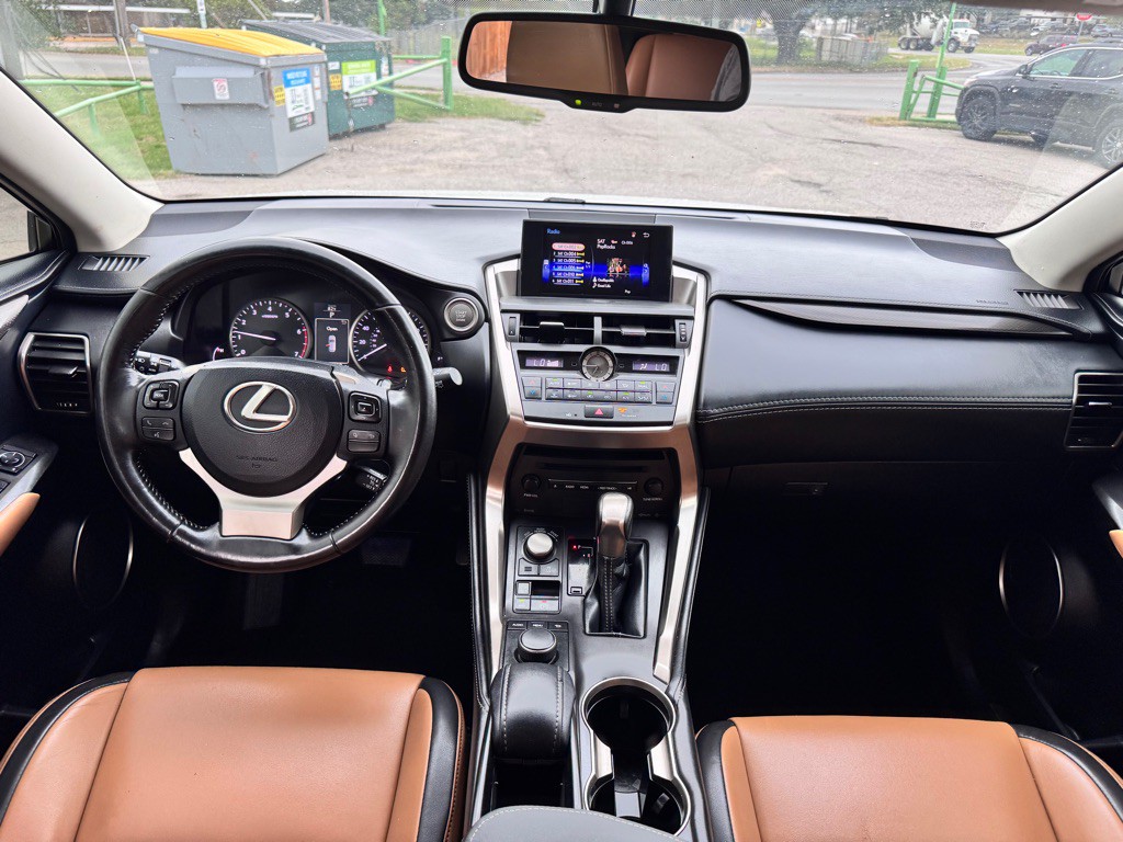 2017 Lexus NX Image 20