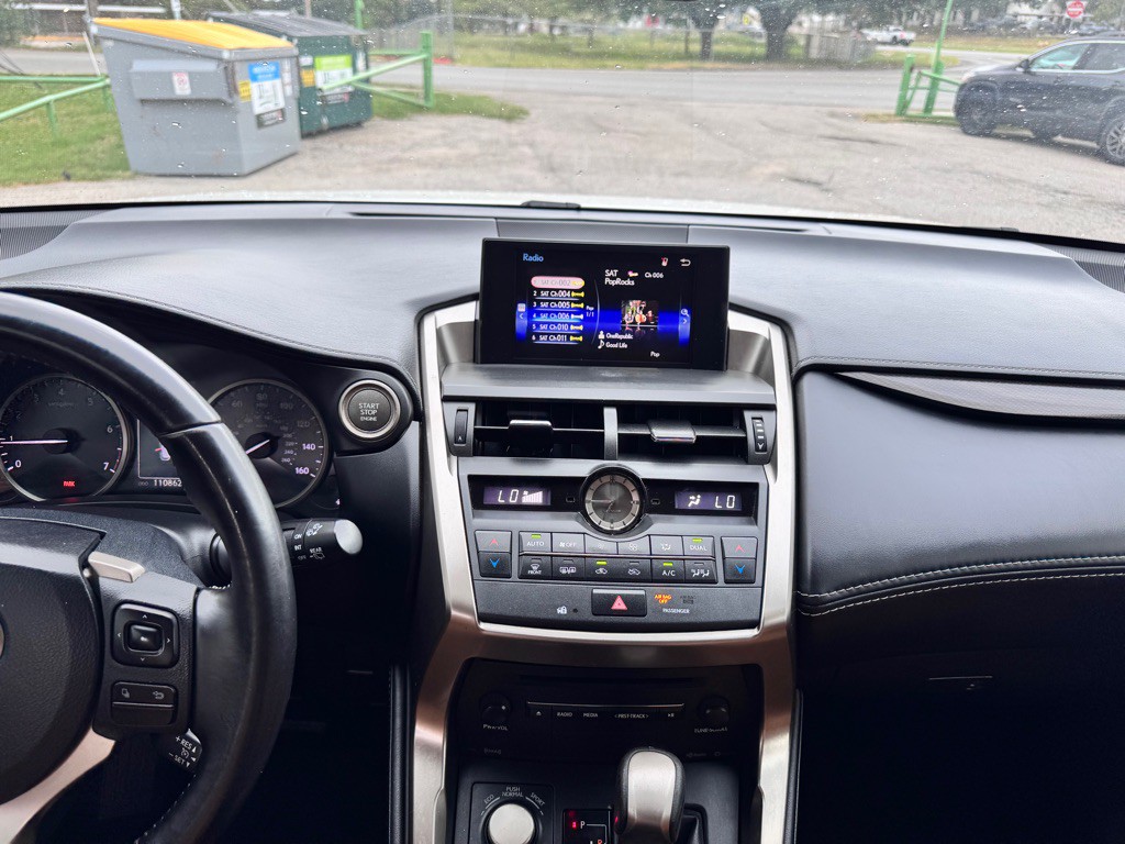 2017 Lexus NX Image 25