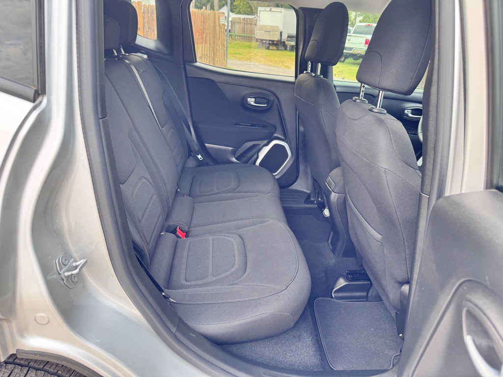 2018 Jeep Renegade Image 15