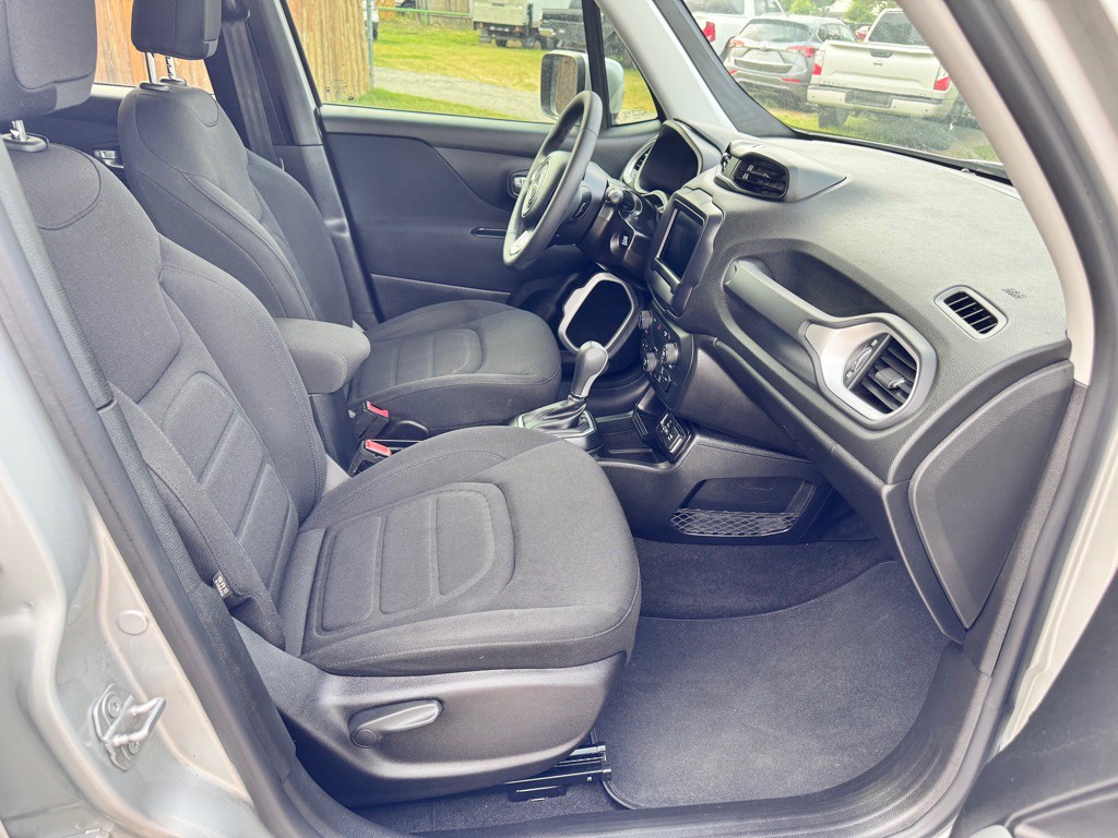 2018 Jeep Renegade Image 17