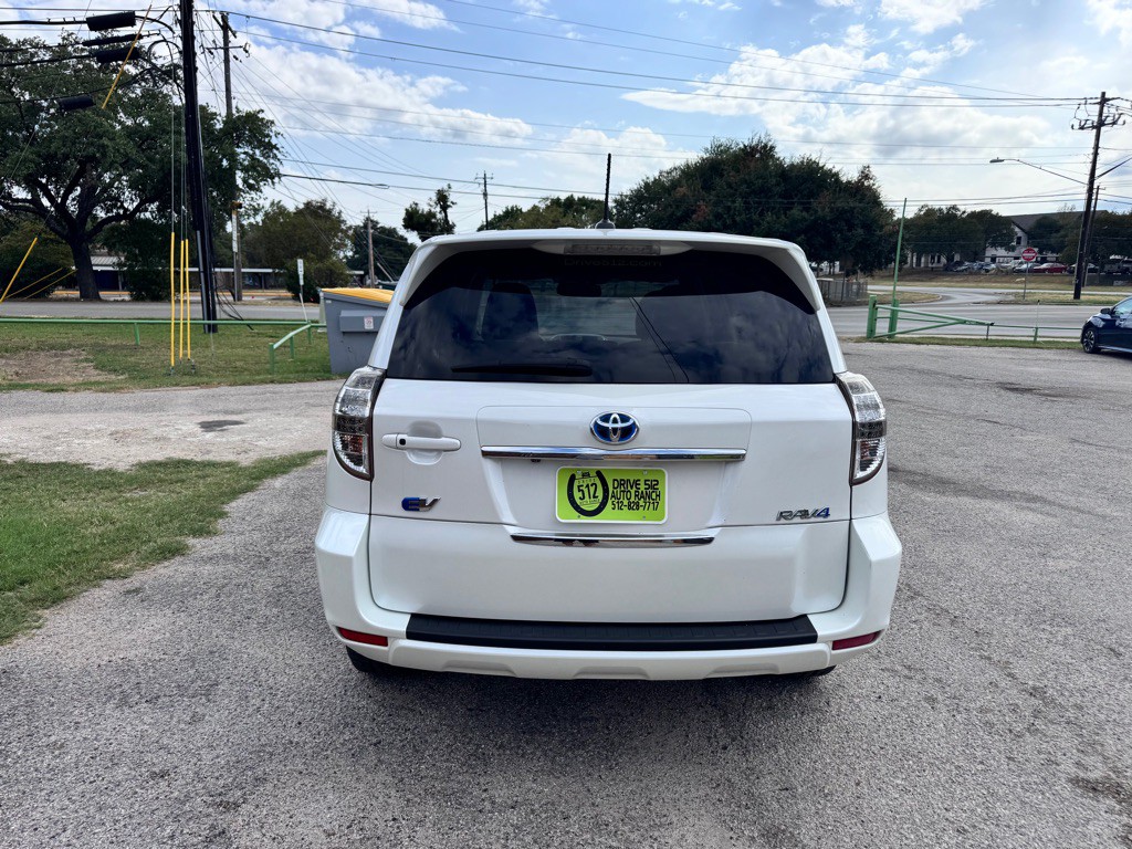 2013 Toyota Rav4 Image 5