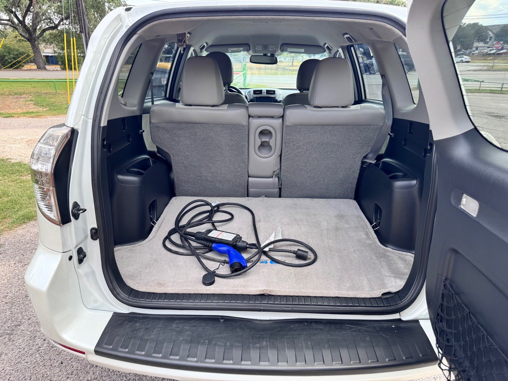 2013 Toyota Rav4 Image 33