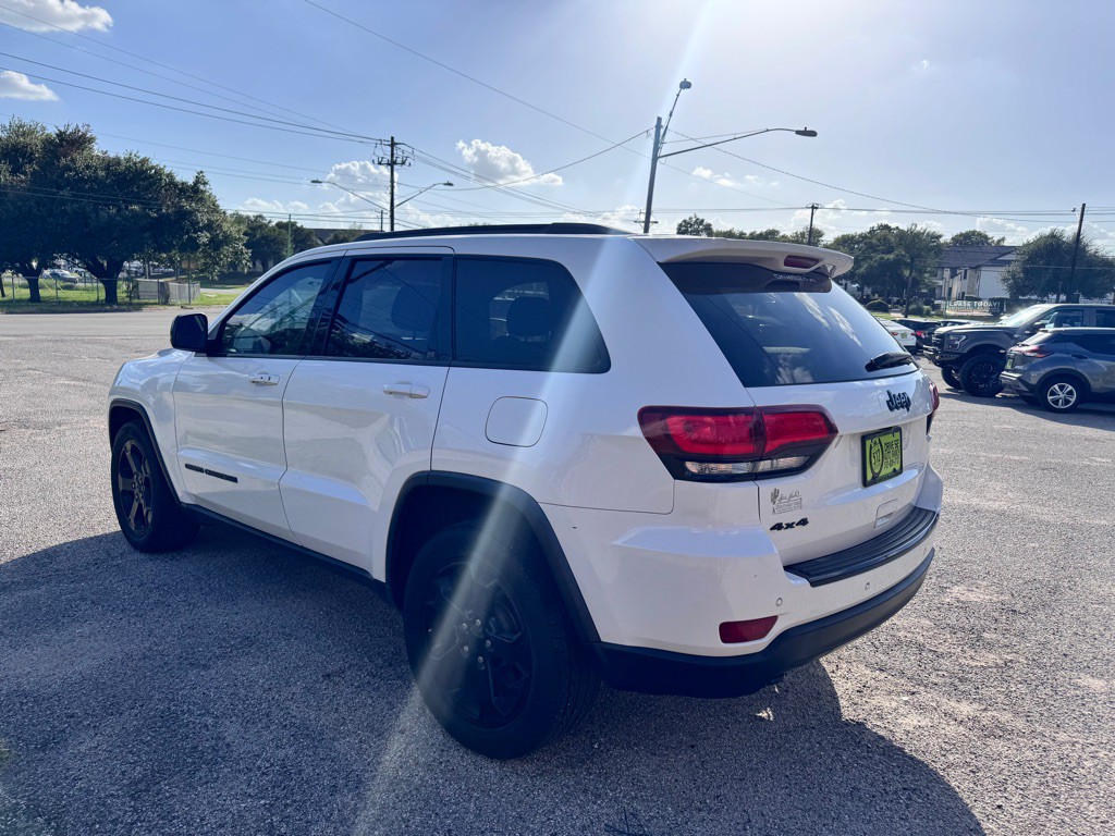 2018 Jeep Grand Cherokee Image 5