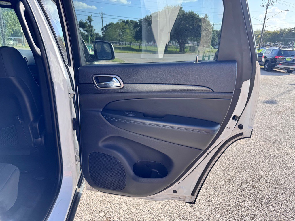 2018 Jeep Grand Cherokee Image 13
