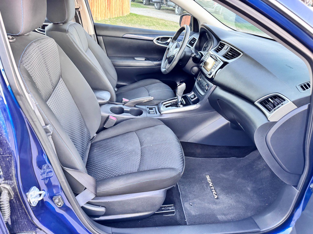 2017 Nissan Sentra Image 17