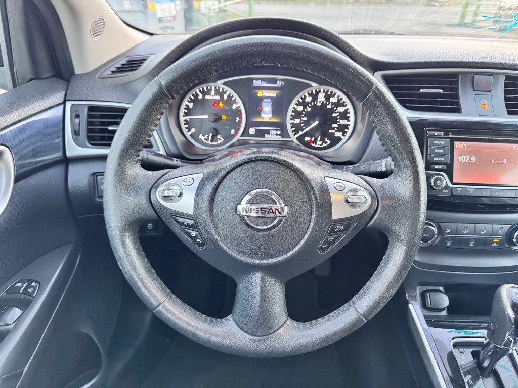 2017 Nissan Sentra Image 19