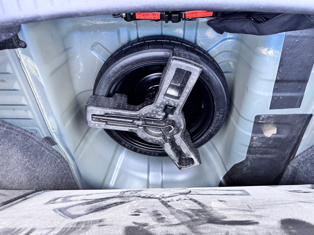 2017 Nissan Sentra Image 29